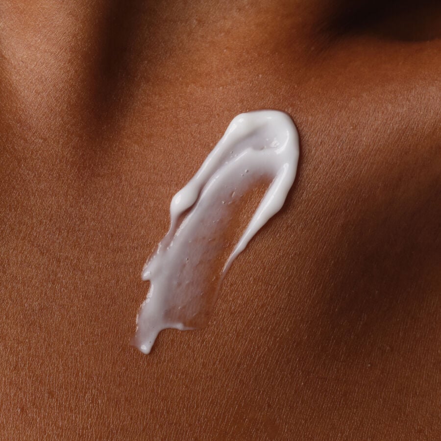 Natural Moisturizing Factors + Inulin Body Lotion - US 4271